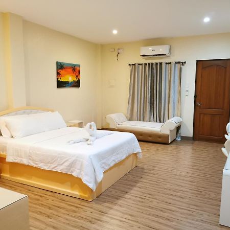 Acrige Apartelle 2-4 Pax Queen @ Heart Of Bogo City Banban Exterior foto