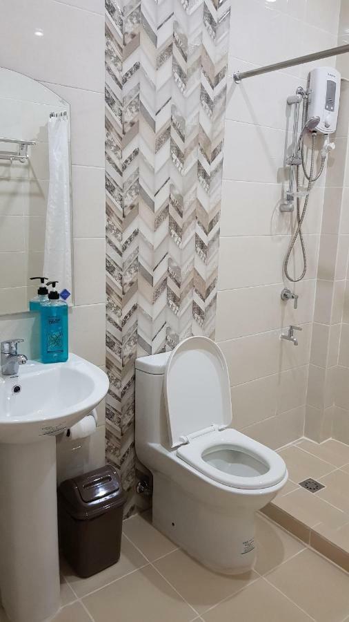 Acrige Apartelle 2-4 Pax Queen @ Heart Of Bogo City Banban Exterior foto